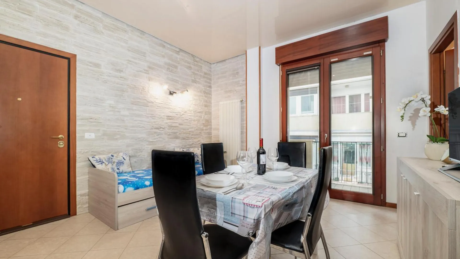 Apartment Alex Flower House Rimini